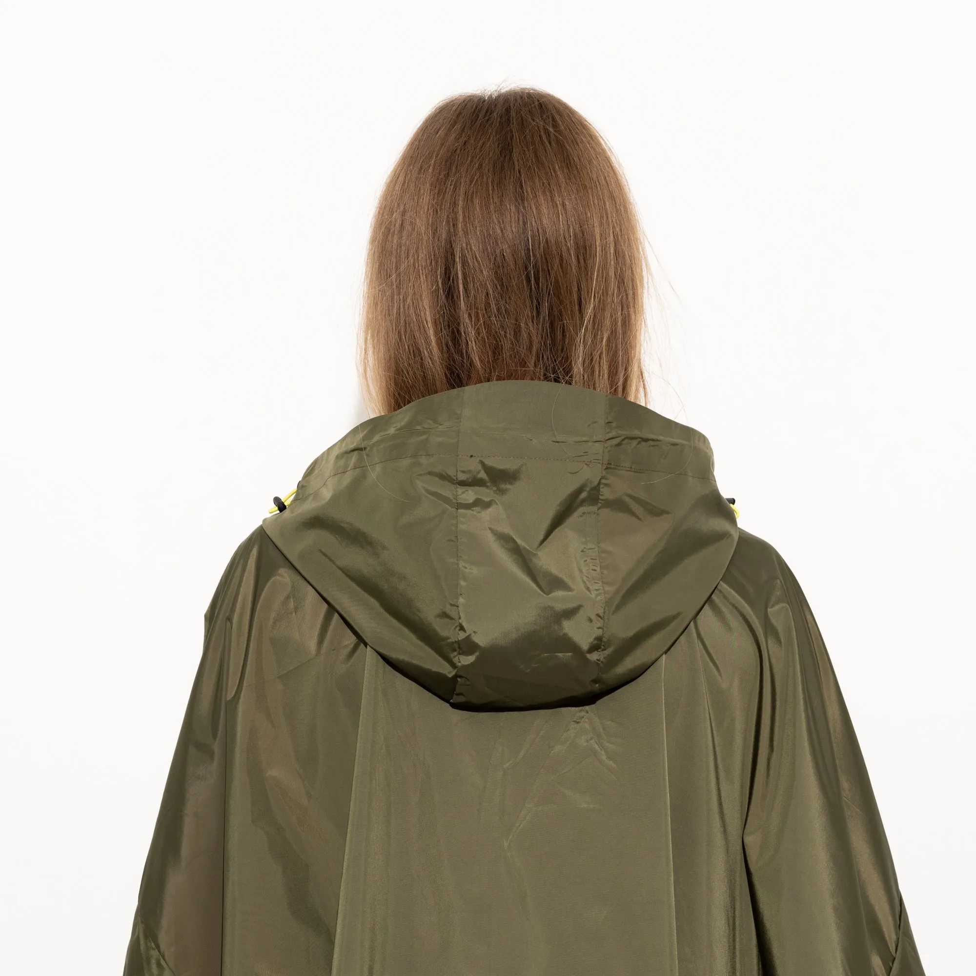 Raincoat solid olive